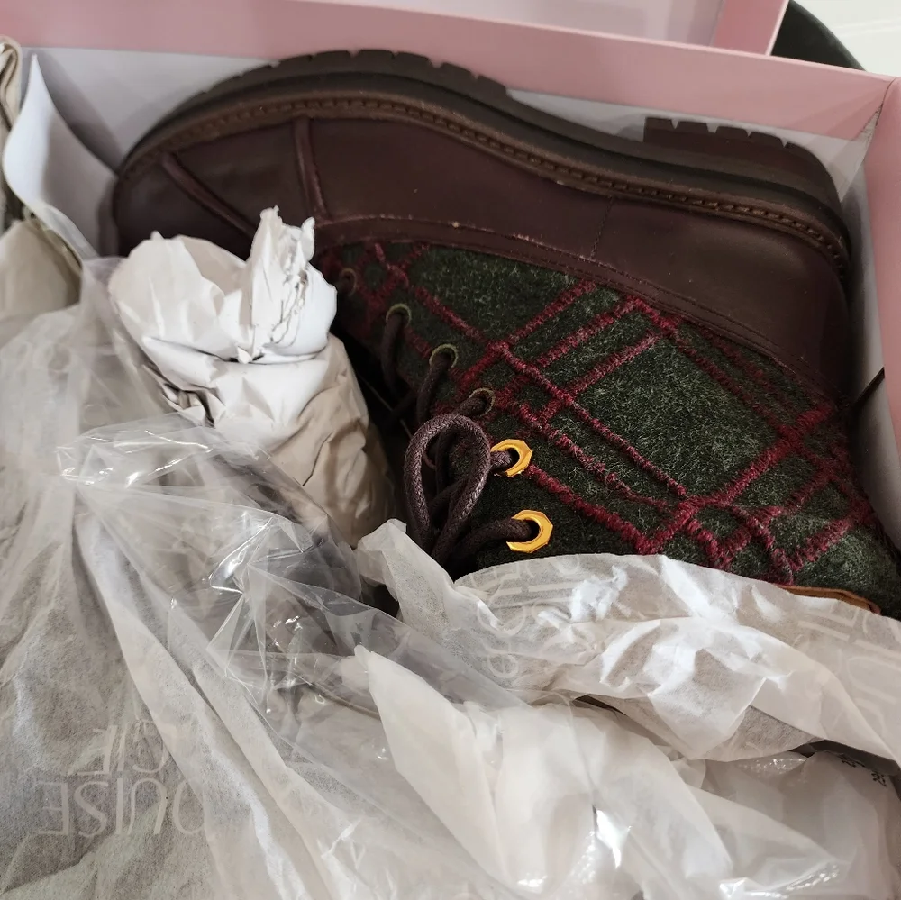 New Louise et cie boots - Picture 3 of 3